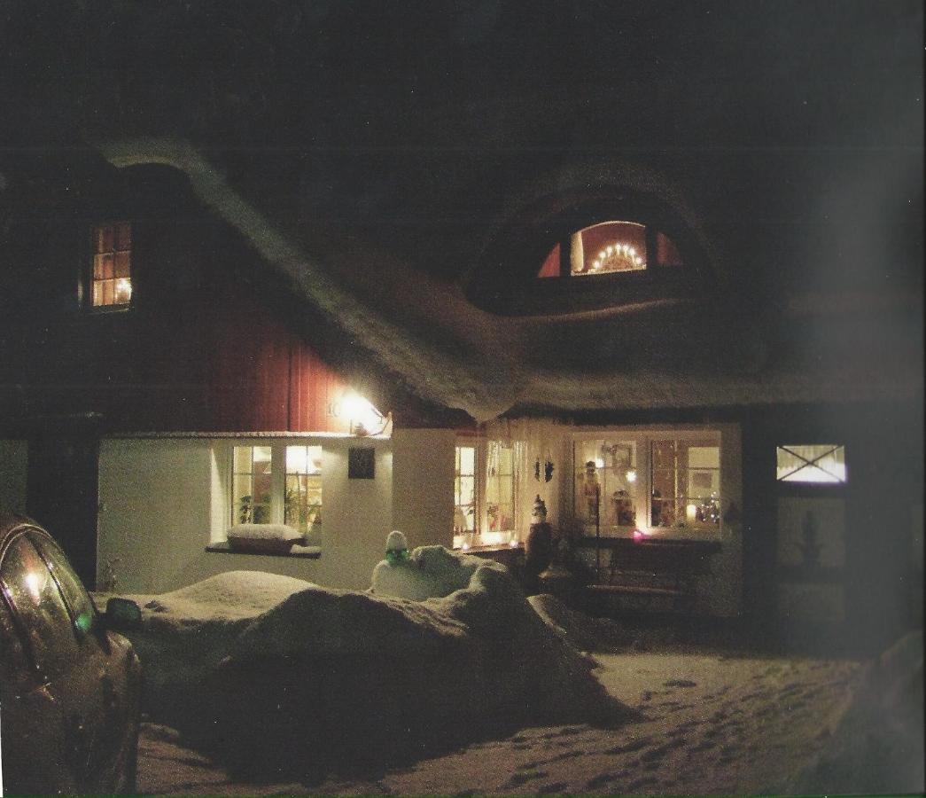 Pension Martens - Gaubenwohnung Вик Экстерьер фото